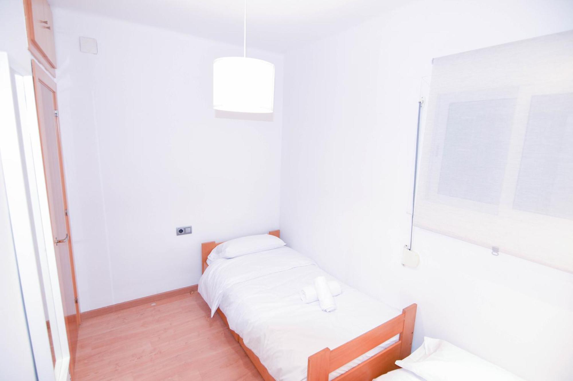 Touch The Sky Apartman L'Hospitalet de Llobregat Kültér fotó